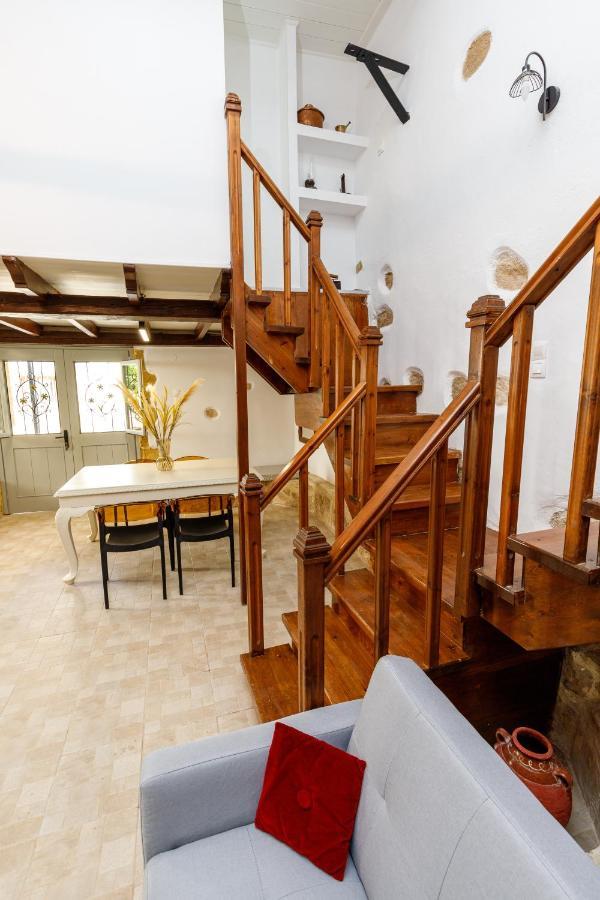Mansion Fabrica Villa Kalerjaná Kültér fotó